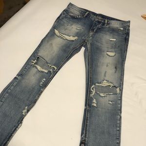 MNML Distressed Denim Slim fit